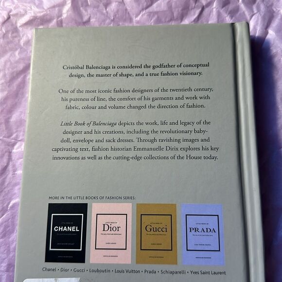 Little Book Of Balenciaga - Picture 2 of 3